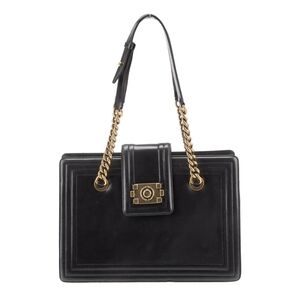 Pre-owned Chanel Boy Tote bag in black leather with gold-tone hardware.